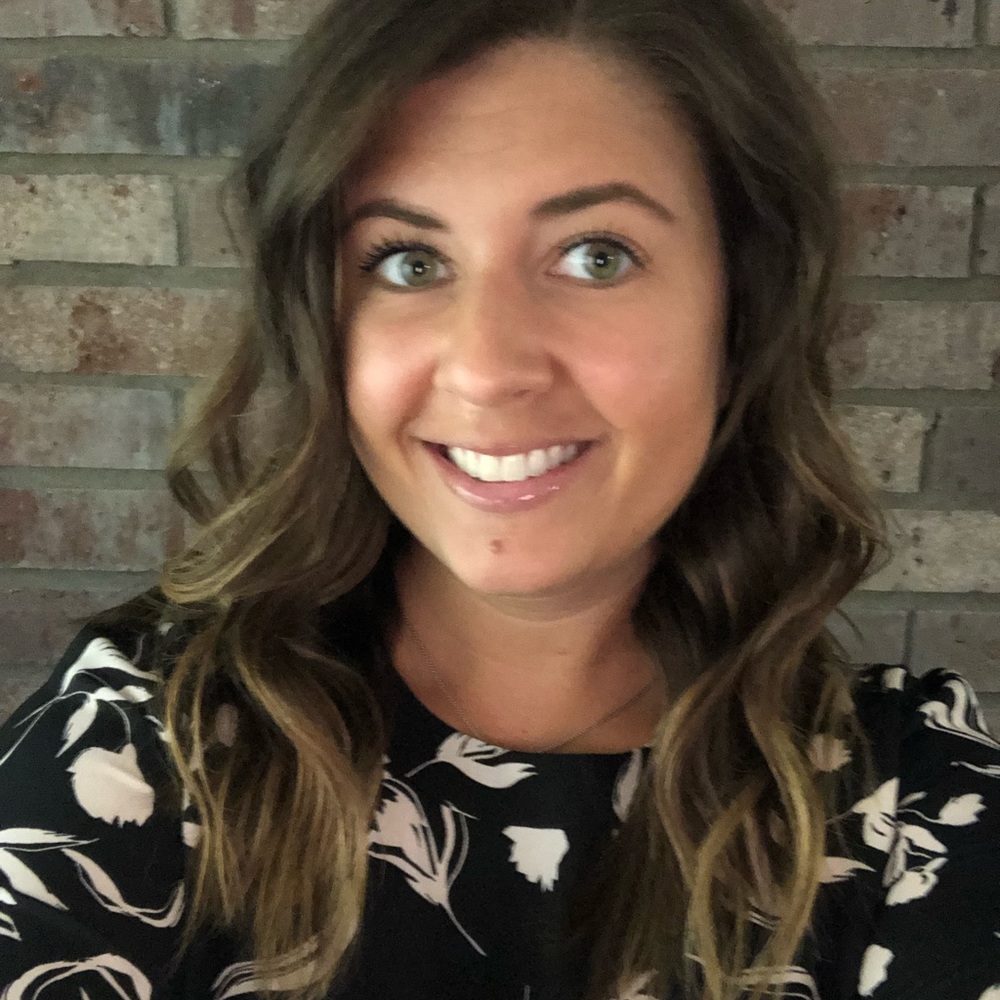 Meet your Posher, Nicole